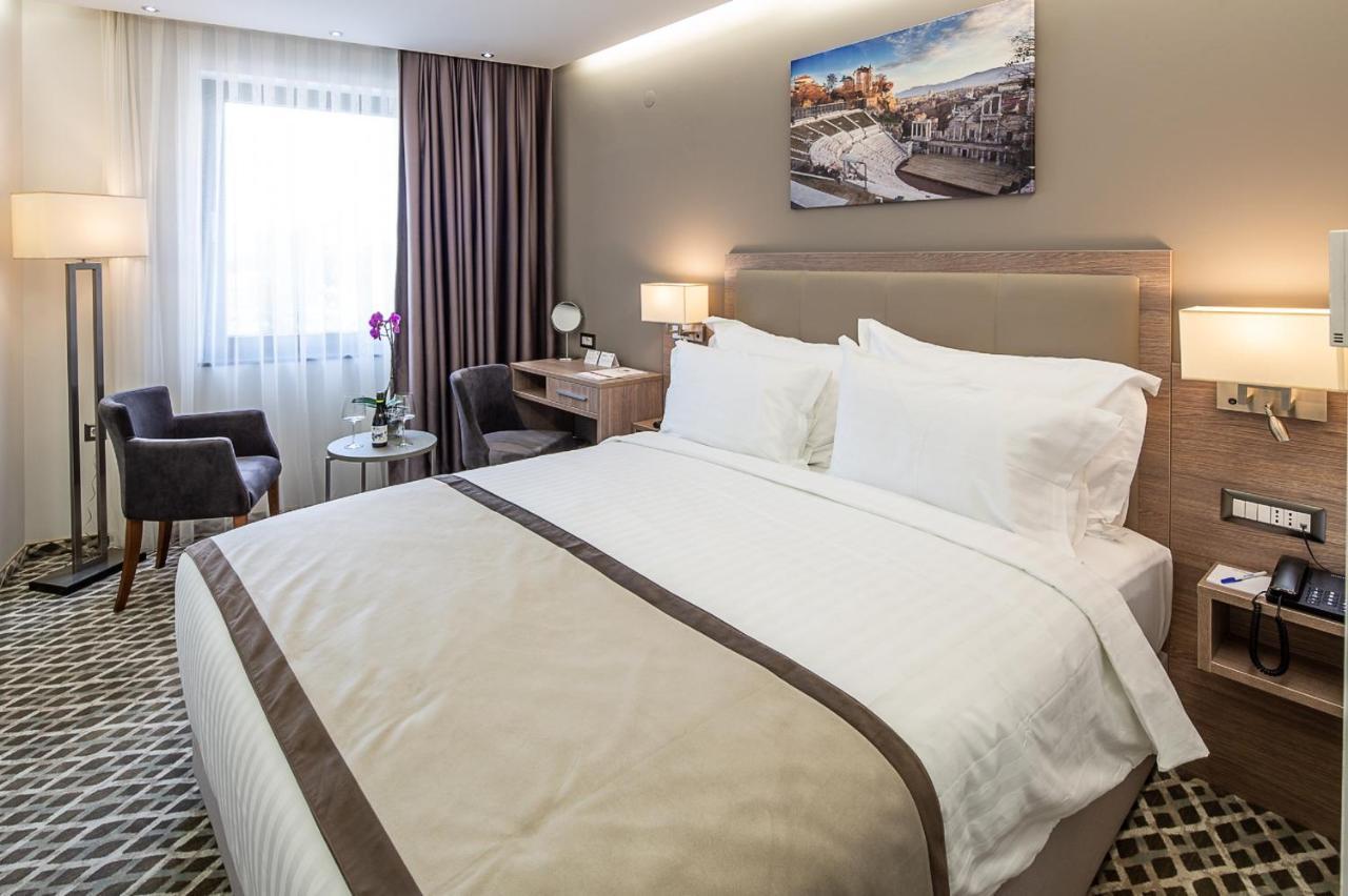 Hotel Western Premier Hills 4*